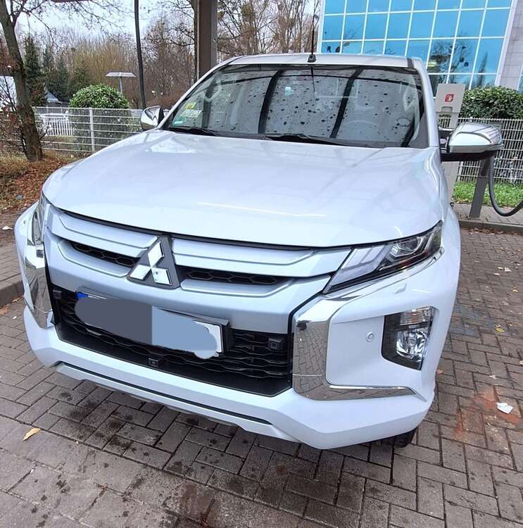 L200