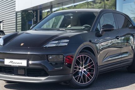 Porsche Macan 3.900 km 93.600 € Berlin 12487