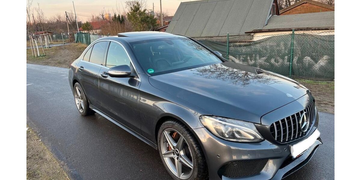 Mercedes-Benz C 250 278.000 km 11.600 &euro; Berlin 12057