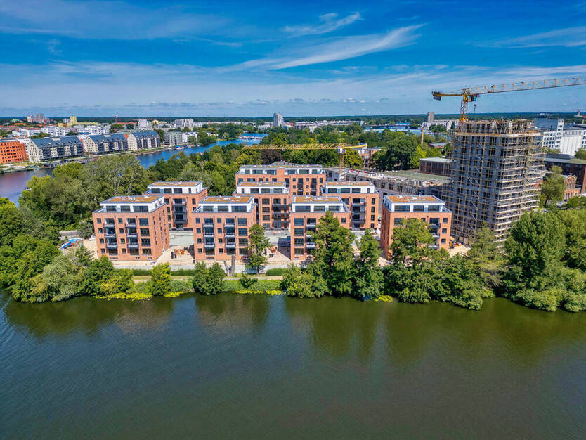 Ihr Büro direkt am Wasser: Effiziente Büroflächen in Neubau-Quartier auf Eiswerder+ TOP-Ausstattung