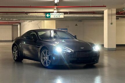 Aston Martin V8 Vantage 60.000 km 59.900 &euro; Berlin 10117
