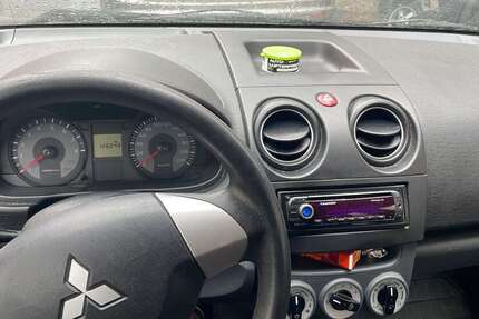 Mitsubishi Colt 126.800 km 2.400 &euro; Berlin, Stadt 12207