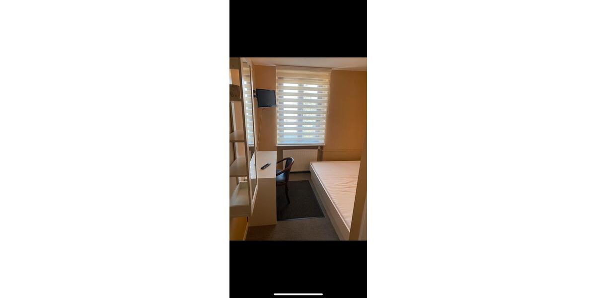 Etagenwohnung Hennigsdorf - 1 Zimmer, 20 m&sup2;, 850&euro; | Angebot:25137304