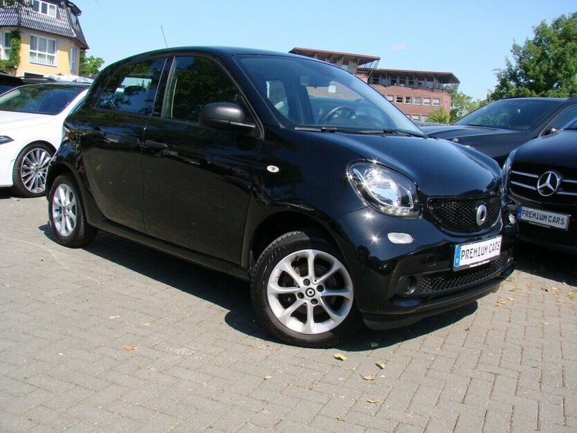 Smart ForFour Passion Cool & Audio Sitzheizung Tempomat 33.886 km 13.980 € Falkensee 14612