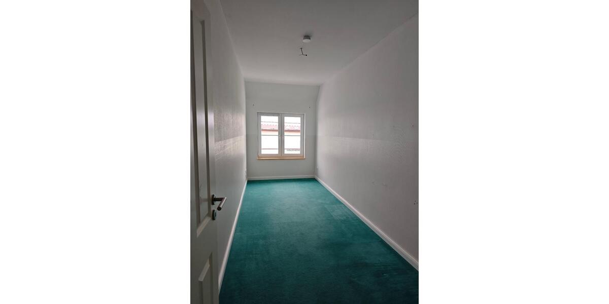 Etagenwohnung Groß Kreutz (Havel) - 4 Zimmer, 125 m&sup2;, 1.350&euro; | Angebot:24793589