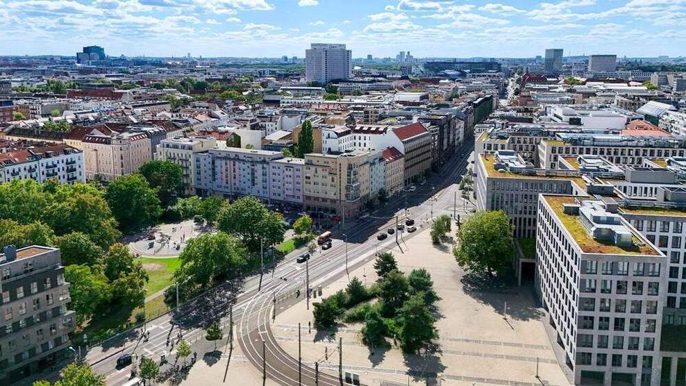 ?? Wohntraum mit Dachterrasse & Loggia - Einzigartige 2-Zimmer Neubau-Whg im Herzen von Berlin-Mitte