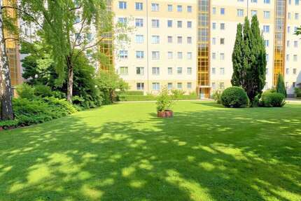 Wohnung Berlin Friedrichshain-Kreuzberg - 2 Zimmer, 61 m&sup2;, 299.000&euro; | Angebot:26939937