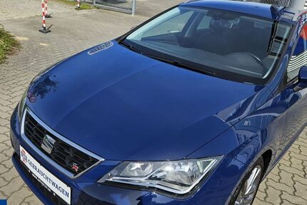 Seat Leon 98.882 km 13.989 &euro; Berlin - Köpenick 12555