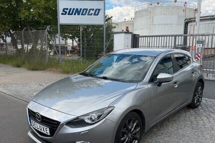 Mazda 3 171.568 km 5.990 &euro; Berlin 13597