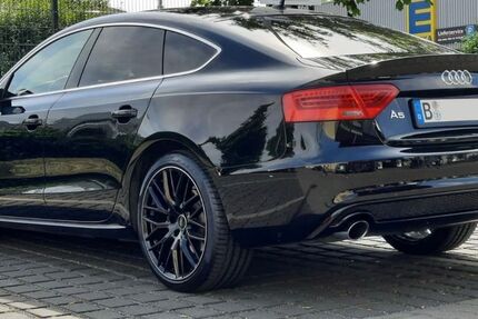 Audi A5 80.649 km 22.995 € Berlin 13405