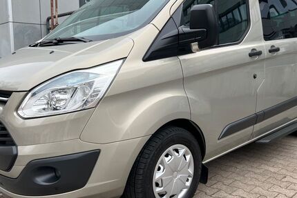 Ford Tourneo Custom 173.666 km 15.980 &euro; Berlin 13353