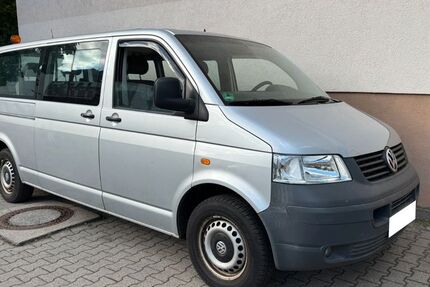 VW T5 Transporter 182.000 km 6.800 &euro; Berlin 12045