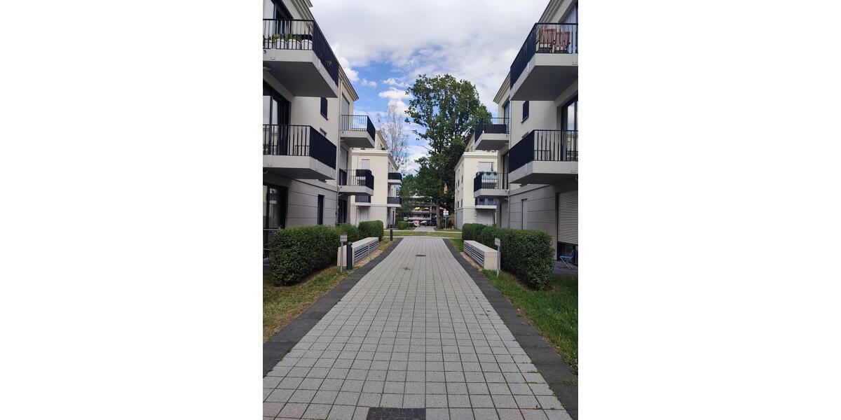 Etagenwohnung Potsdam Industriegelände - 2 Zimmer, 67 m&sup2;, 935&euro; | Angebot:25099662