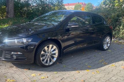 VW Scirocco 135.000 km 8.990 € Berlin 10405