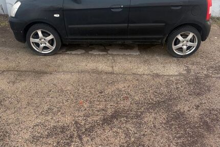 Kia Picanto 191.000 km 1.450 &euro; Berlin 12679