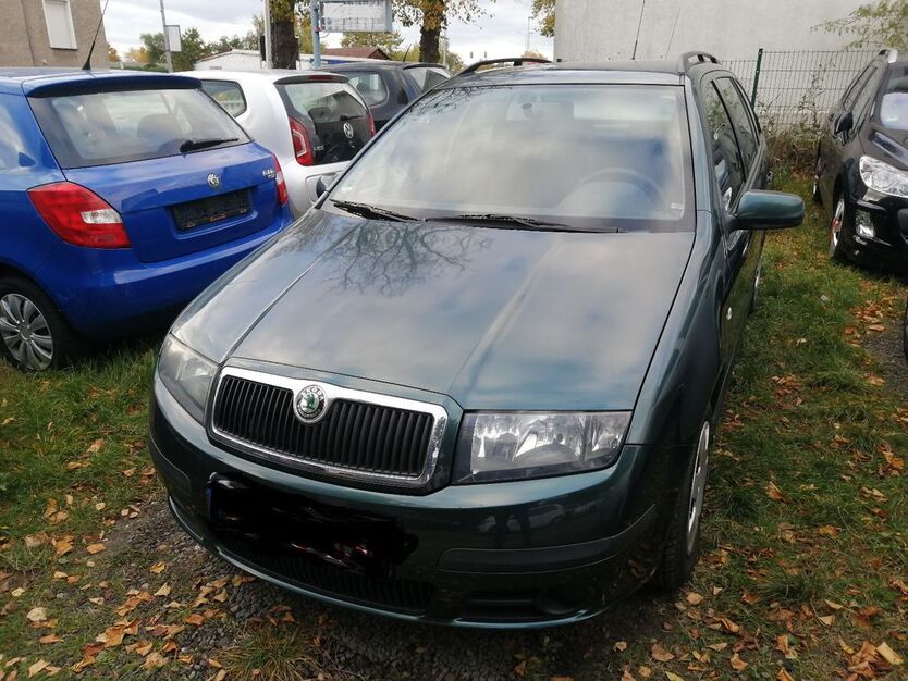 Skoda Fabia 106.000 km 2.950 € Schönefeld OT-Waltersdorf 12529