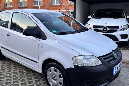 VW Fox 127.721 km 2.680 € Berlin 13403