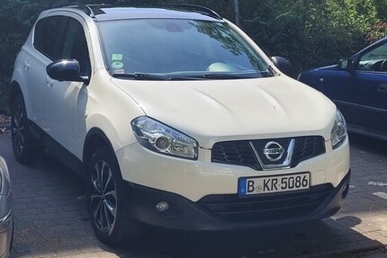 Nissan Qashqai 98.700 km 11.499 € Berlin 10178