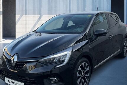 Renault Clio 1.193 km 14.890 &euro; Berlin 12099