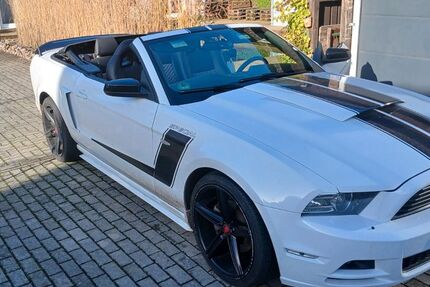 Ford Mustang 132.000 km 14.000 &euro; Nauen 14641
