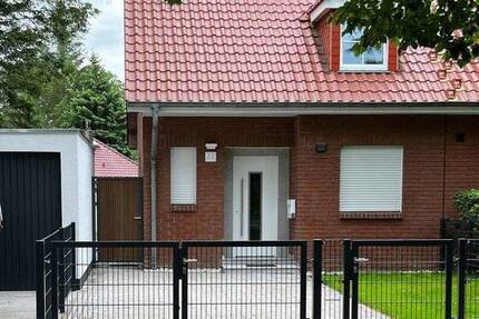 Haus Kleinmachnow - 5 Zimmer, 110 m&sup2;, 2.850&euro; | Angebot:26787473