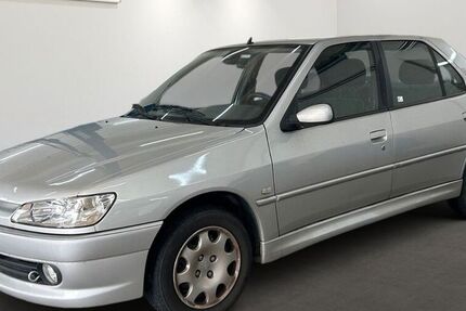 Peugeot 306