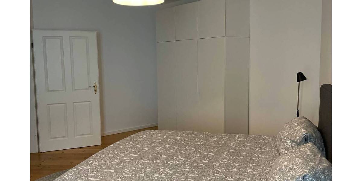 Etagenwohnung Berlin Prenzlauer Berg - 3 Zimmer, 82 m&sup2;, 2.054&euro; | Angebot:26093766