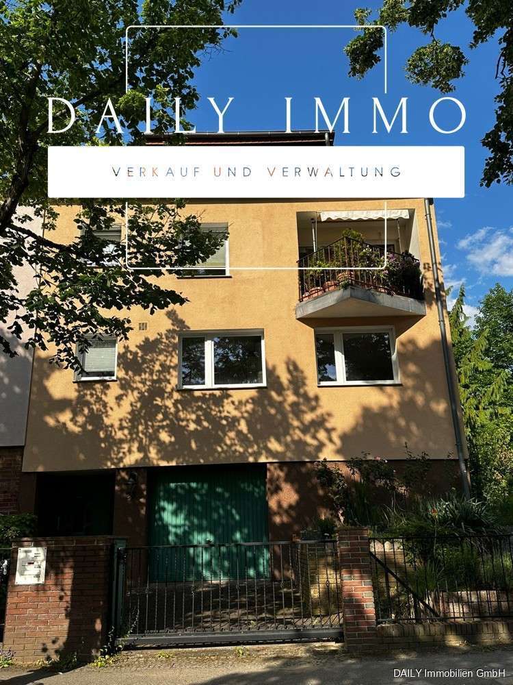 Haus zum Kaufen in Berlin Hermsdorf 599.000 € 190 m²