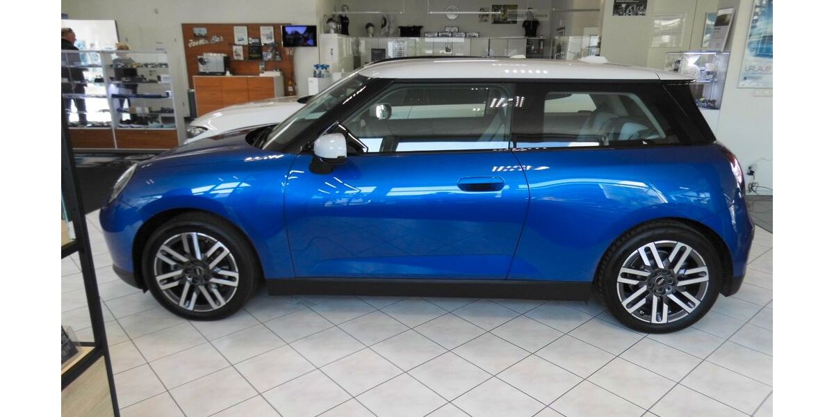 Mini Cooper 7.003 km 29.540 &euro; Berlin 12439