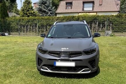Kia Stonic 13.000 km 17.900 &euro; Falkensee 14612