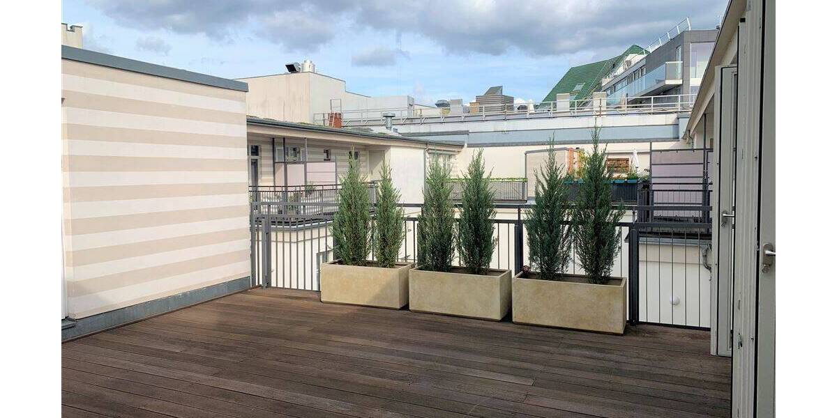 Etagenwohnung Berlin Mitte - 5 Zimmer, 180 m&sup2;, 3.400&euro; | Angebot:26744913