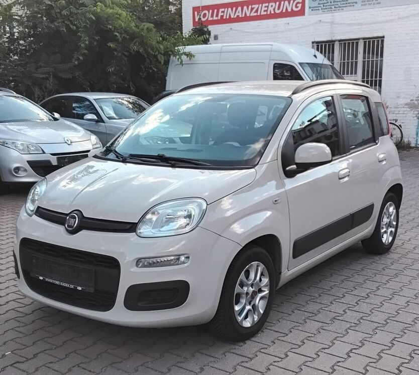 Fiat Panda 138.440 km 5.450 € Berlin 13409