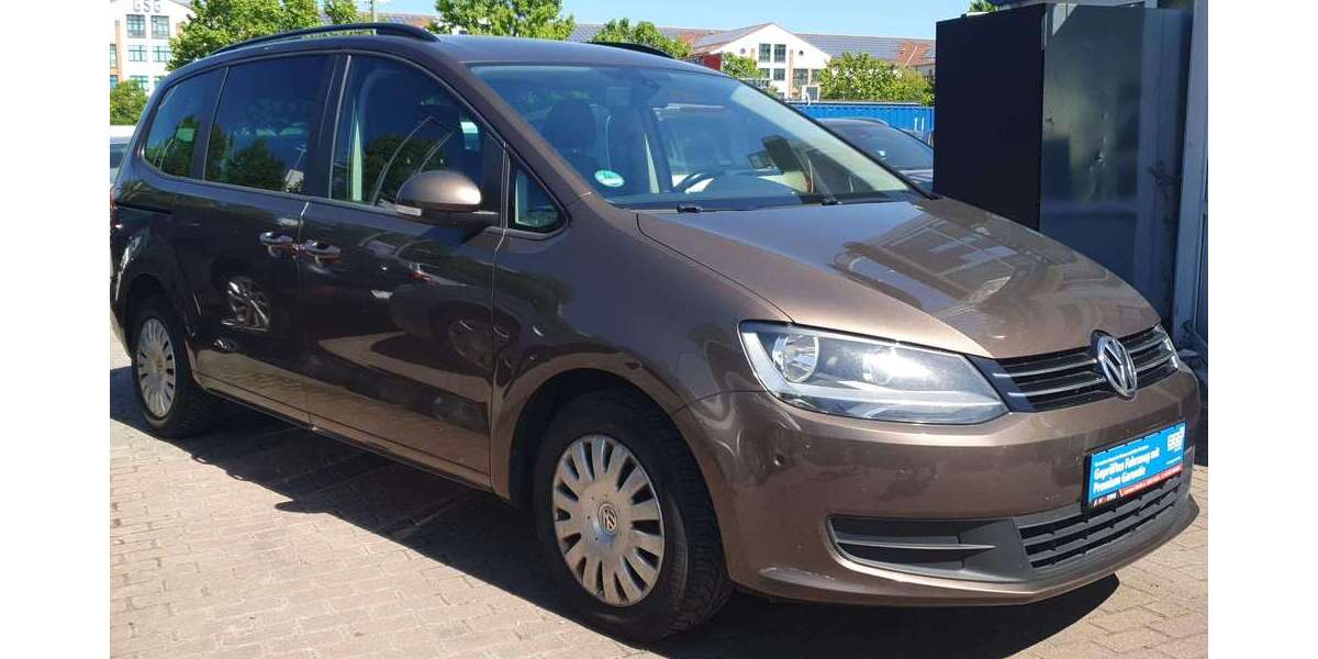 VW Sharan 238.184 km 7.490 &euro; Berlin 12681