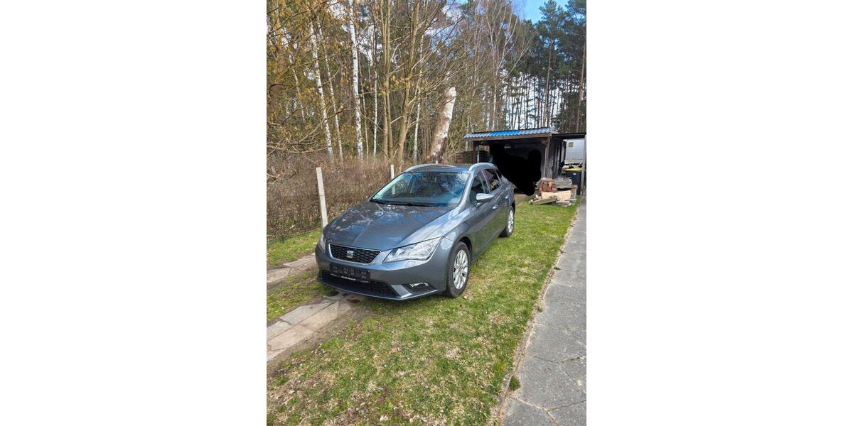 Seat Leon 139.500 km 5.990 &euro; Berlin 12559