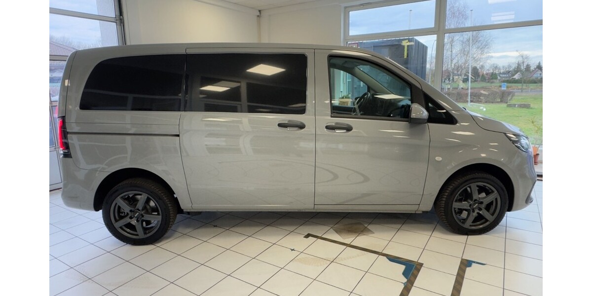 Mercedes-Benz Vito 114 CDI 15.651 km 43.990 &euro; Berlin 10178