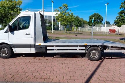 Mercedes-Benz Sprinter 253.668 km 18.500 &euro; Berlin 13055