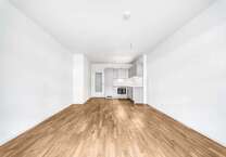 Wohnung zum Mieten in Berlin 1.680,44 € 84.16 m²