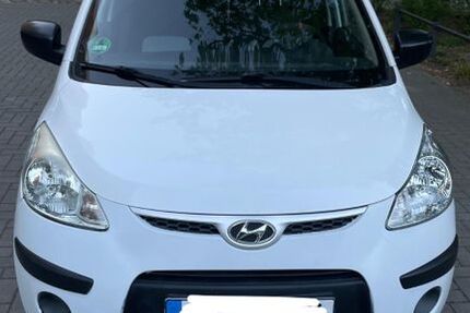 Hyundai i10 184.000 km 2.099 &euro; Berlin 12353