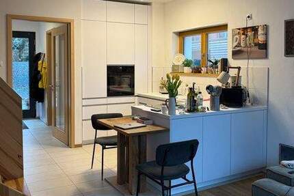 Haus Berlin / Niederschönhausen Niederschönhausen - 3 Zimmer, 91 m&sup2;, 1.750&euro; | Angebot:25030611