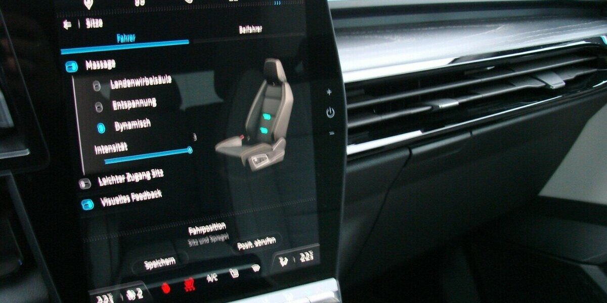 Renault Espace Iconic 6 eTech Hybr 4Contr H&K Matirix Pano 29.698 km 33.980 &euro; Falkensee 14612