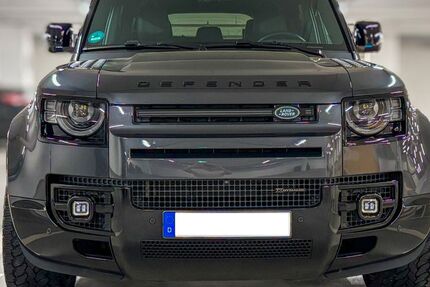 Land Rover Defender 48.300 km 74.000 &euro; Berlin 10965
