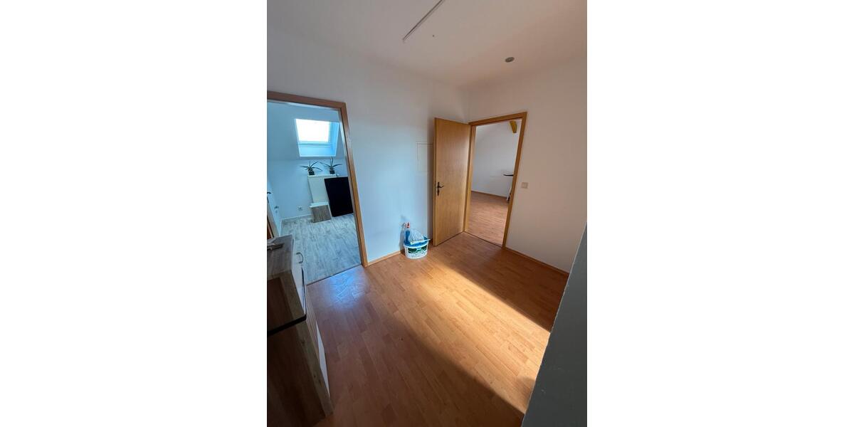 Etagenwohnung Berlin Charlottenburg-Wilmersdorf - 4 Zimmer, 110 m&sup2;, 650&euro; | Angebot:26691719