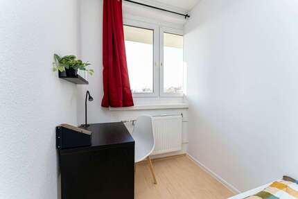 Zimmer Potsdam Stern - 530&euro; | Angebot:27573518