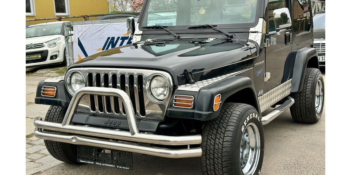 Jeep Wrangler 148.000 km 9.999 &euro; Berlin 12307