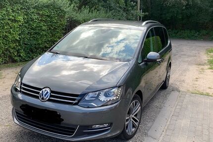 VW Sharan 128.000 km 22.000 &euro; Berlin 13088