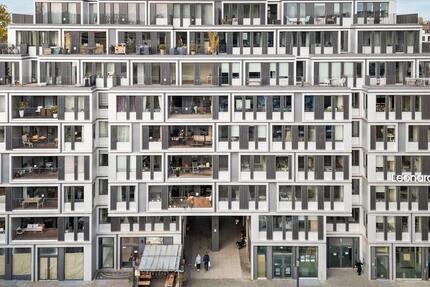 Luxus-Neubau am Berliner Ensemble: Pool - Sauna - Concierge 3 zimmer