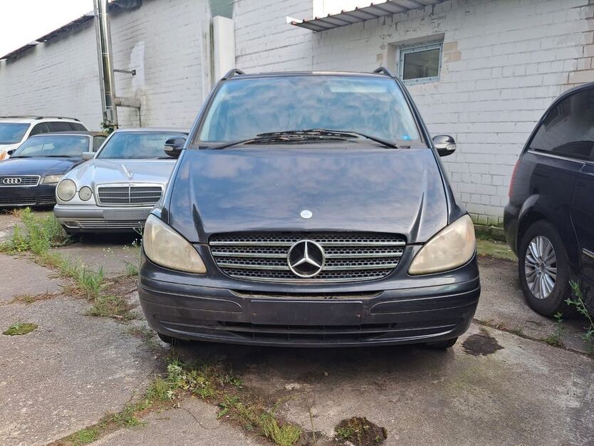 Mercedes-Benz Viano 230.000 km 4.998 € Berlin 13627