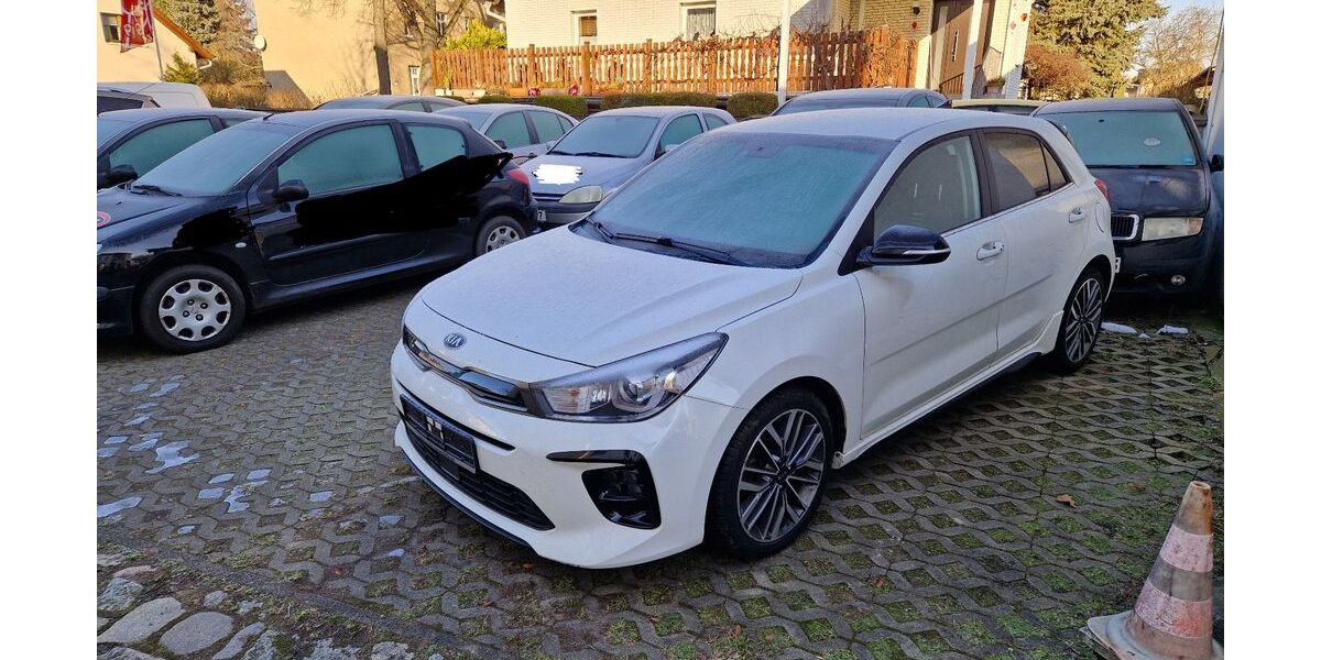 Kia Rio 155.000 km 11.500 &euro; Berlin 12683