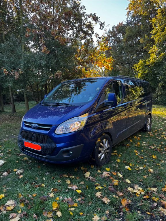 Ford Tourneo Custom 157.000 km 24.000 € Berlin 13057