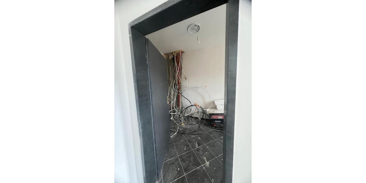 Villa Groß Kreutz (Havel) - 8 Zimmer, 240 m&sup2;, 680.000&euro; | Angebot:26143777